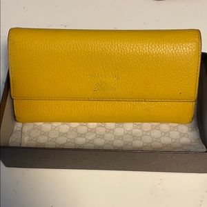 Gucci wallet